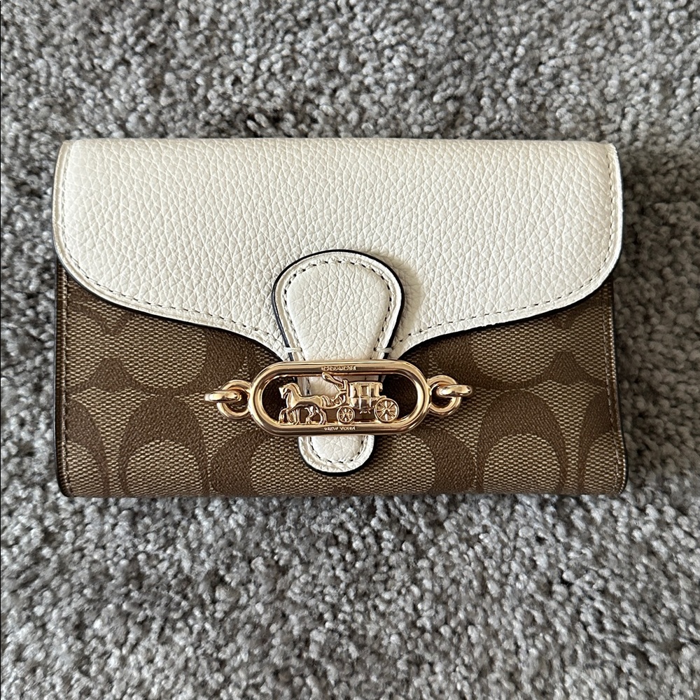 Coach Jade Medium Envelope Wallet In Signature Canvas Khaki Chalk 87935
